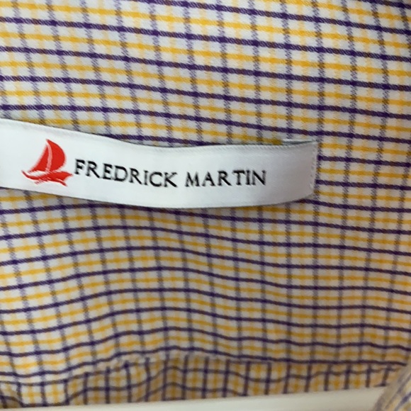 Men’s casual button down - Picture 3 of 3